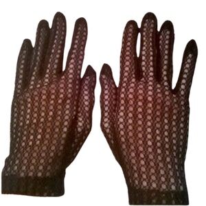 Vintage Gloves Black Lacy Size 6.5 Great for Costuming, Formal or Evening Wear